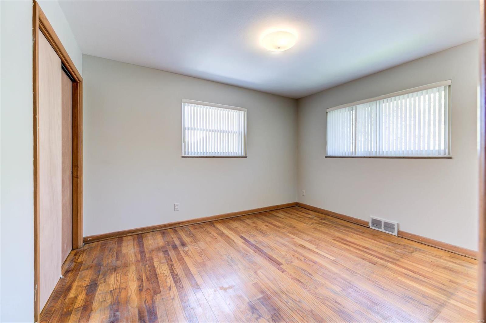 1815 North Hanley Road St. Louis, MO 63114 - Photo 14 of 30 Gallery Image 14