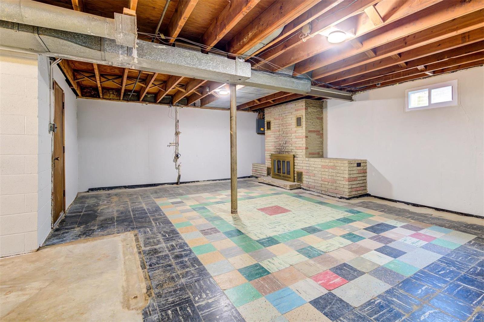 1815 North Hanley Road St. Louis, MO 63114 - Photo 17 of 30 Gallery Image 17