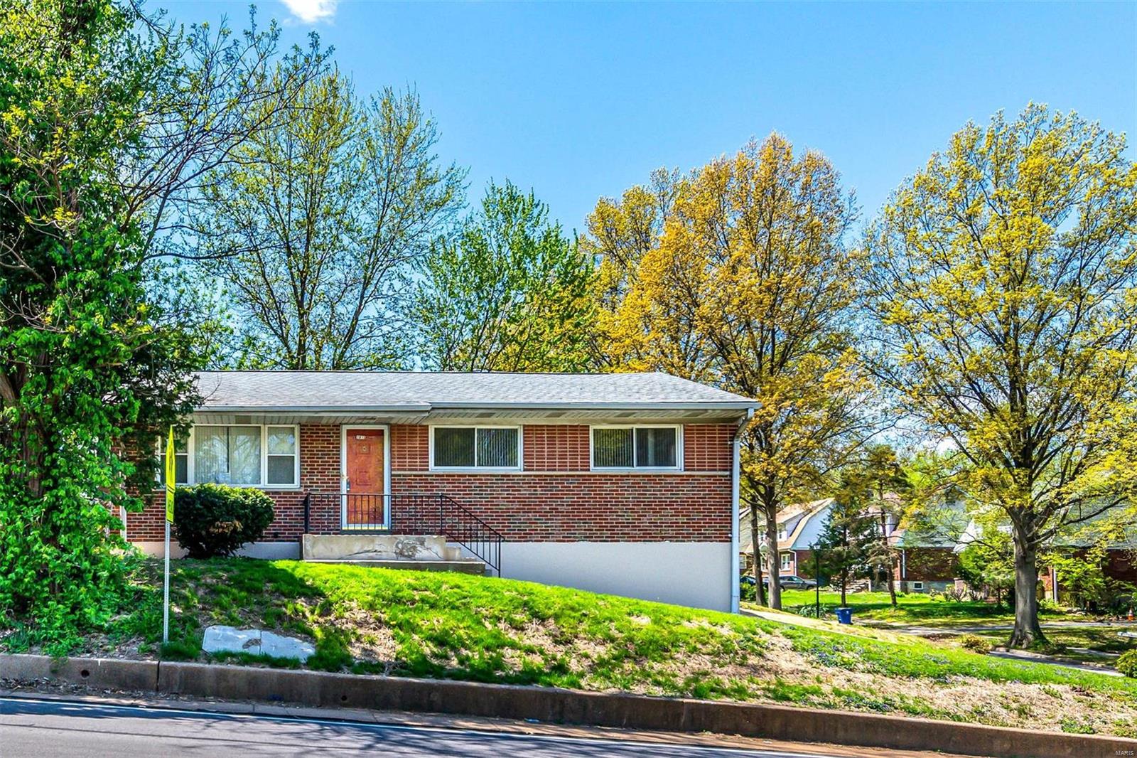1815 North Hanley Road St. Louis, MO 63114 - Photo 20 of 30 Gallery Image 20