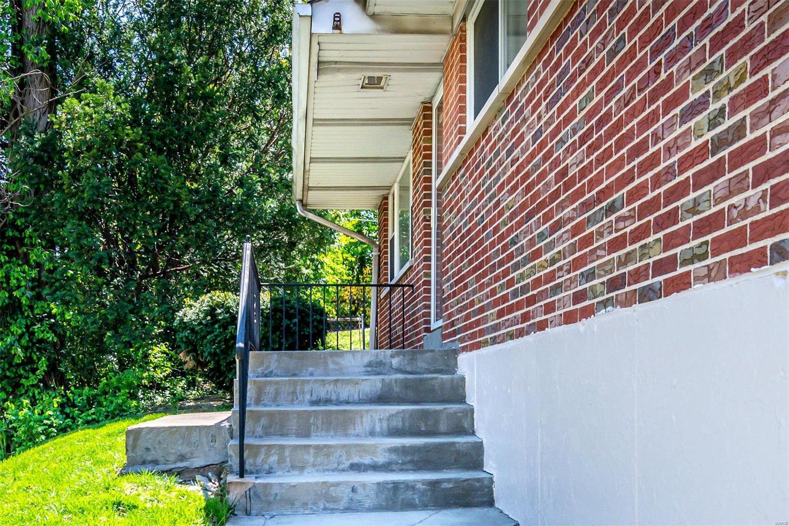 1815 North Hanley Road St. Louis, MO 63114 - Photo 27 of 30 Gallery Image 27