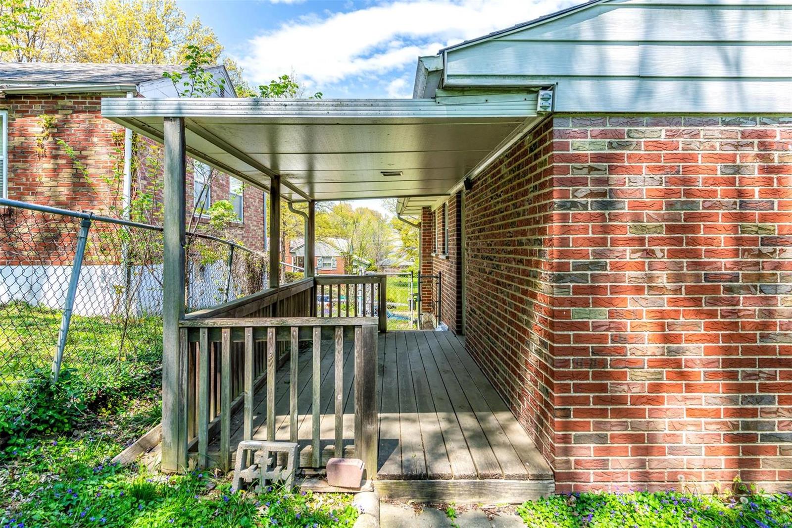 1815 North Hanley Road St. Louis, MO 63114 - Photo 29 of 30 Gallery Image 29