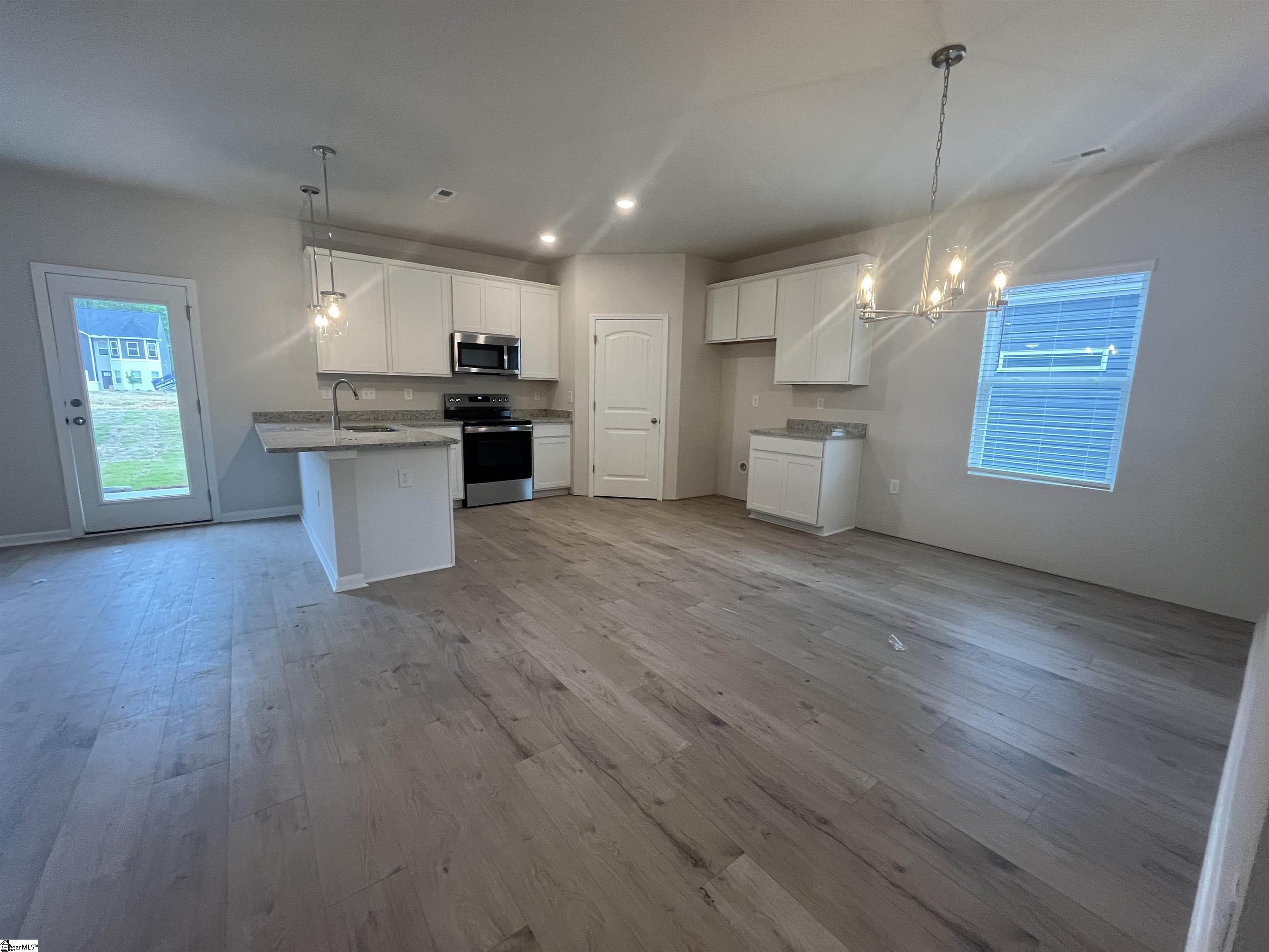 609 Silver Fir Street Piedmont, SC 29673 - Photo 4 of 28