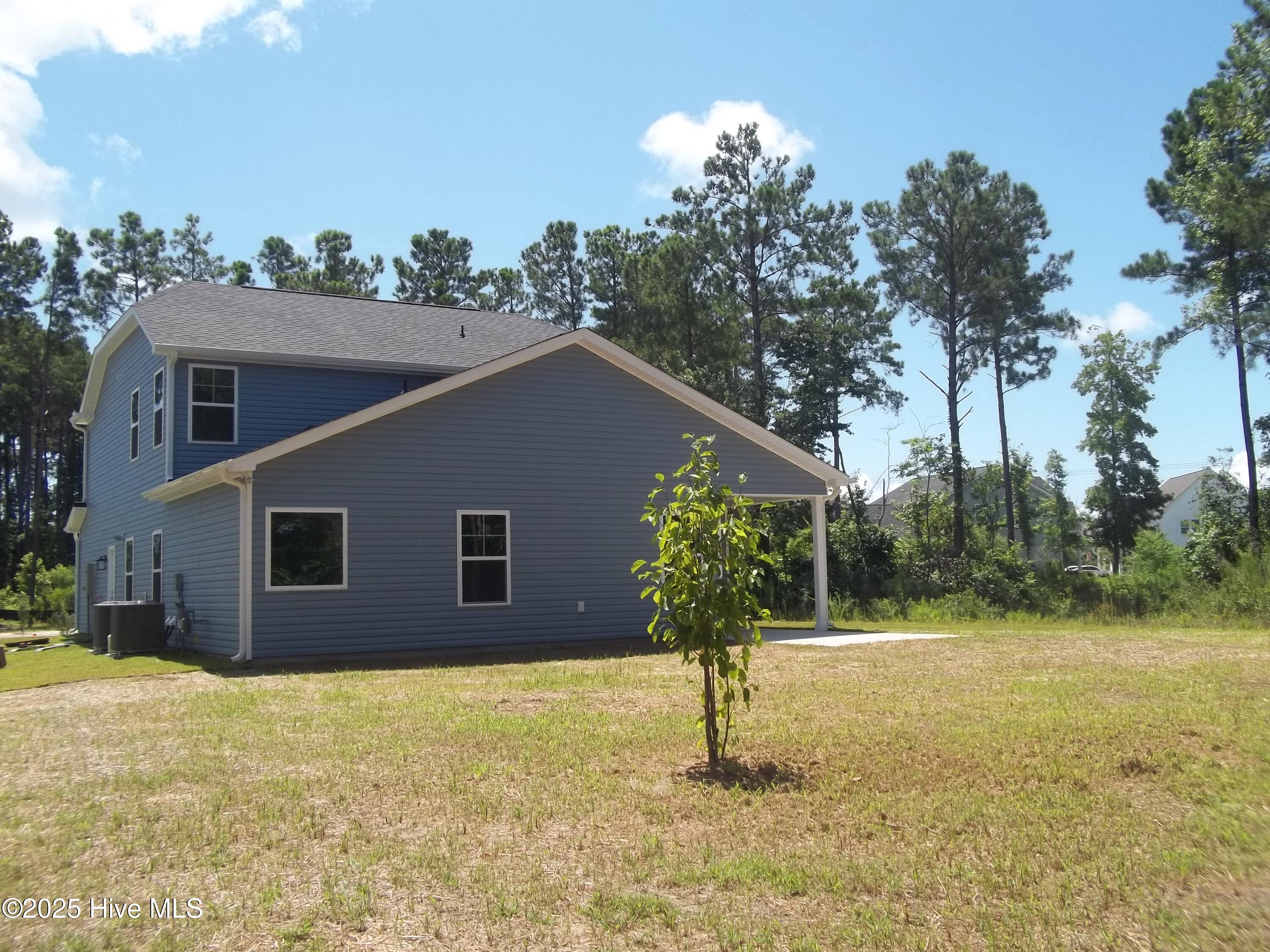 151 Portico Court Hampstead, NC 28443 - Photo 7 of 49 100_6420