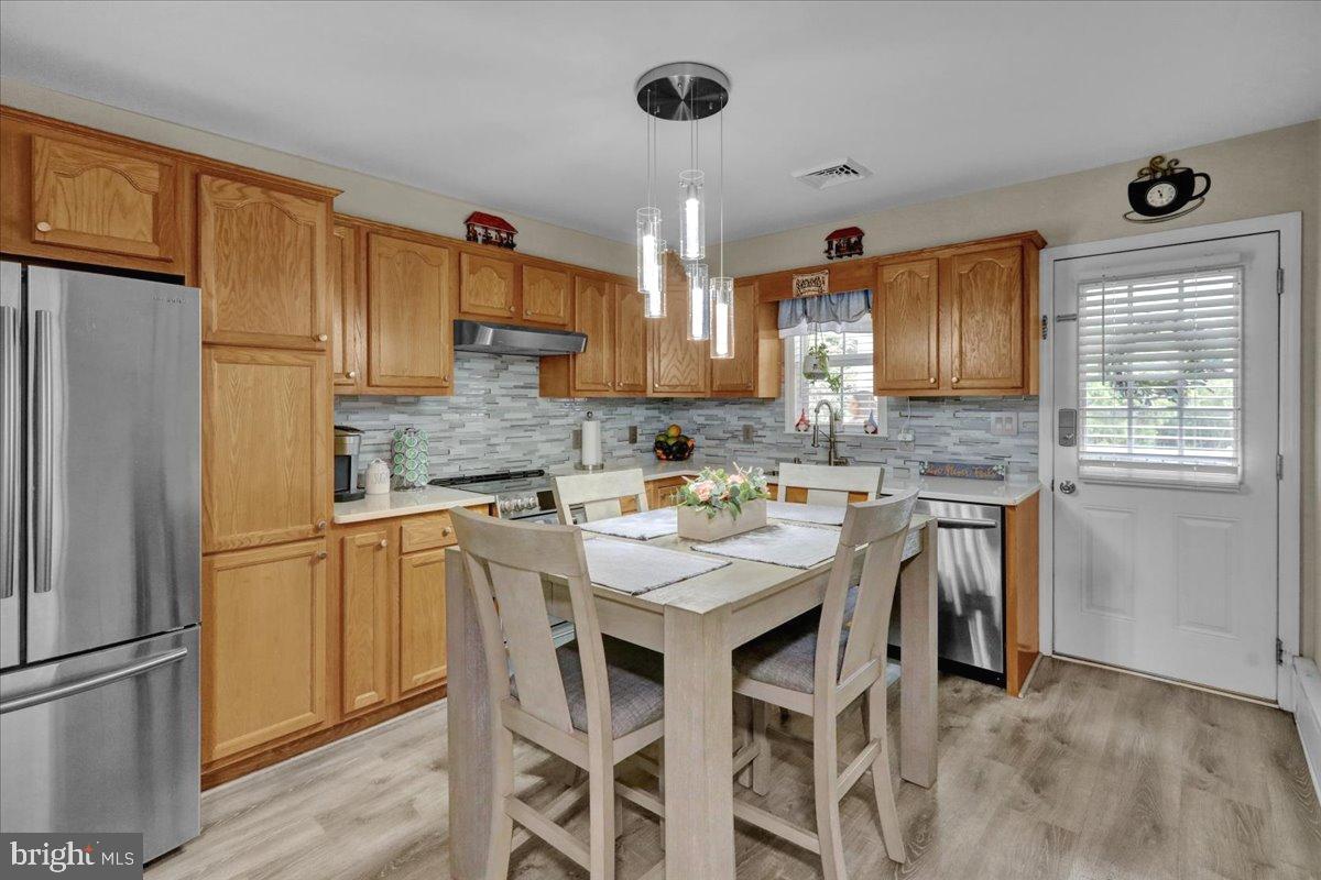 1519 Ridge Avenue Reading, PA 19607 - Photo 18 of 32