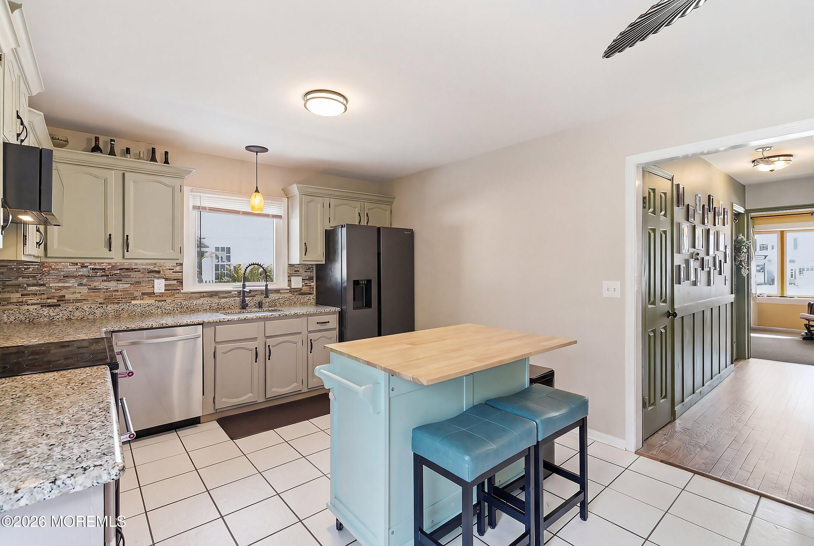 181 Weldon Road Manchester Township, NJ 08759 - Photo 13 of 42 Kitchen