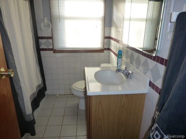 8725 Cade Road Brown City, MI 48416 - Photo 28 of 41 P1020646.JPG