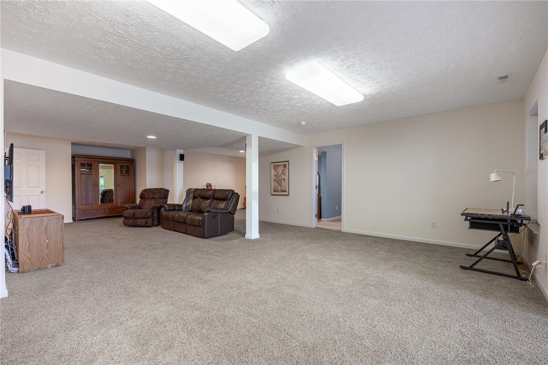 155 Keevers Point Springboro, OH 45066 - Photo 29 of 59