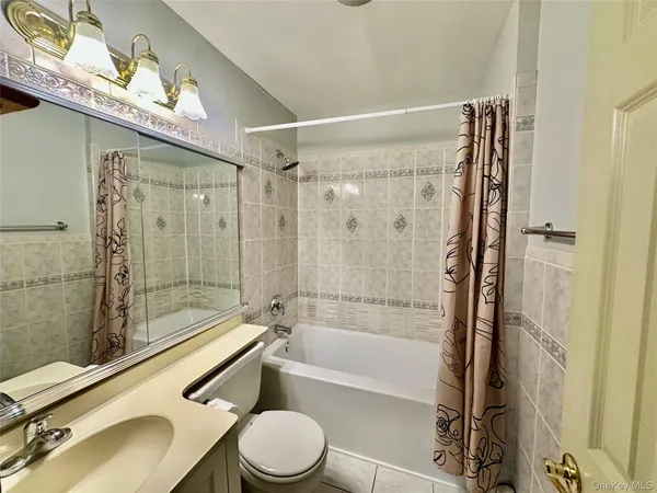 $2,400 | 25 Lexington Hills Road, Unit 7, Harriman, NY 10926