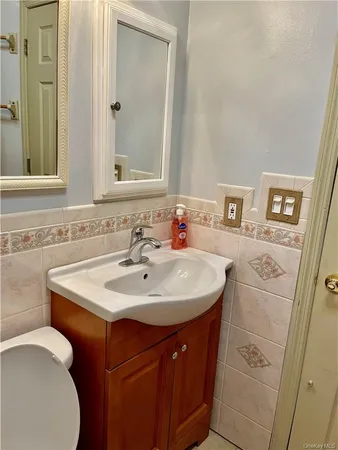 $2,400 | 25 Lexington Hills Road, Unit 7, Harriman, NY 10926