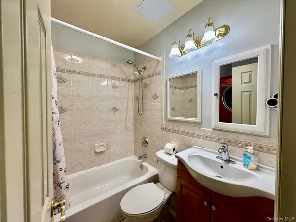 $2,400 | 25 Lexington Hills Road, Unit 7, Harriman, NY 10926