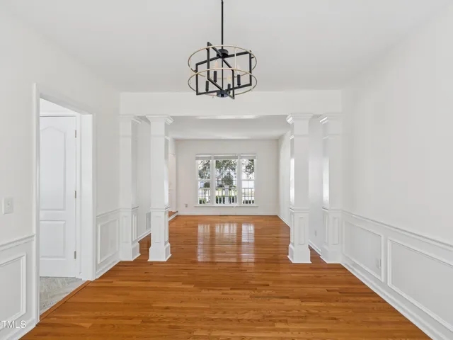 $735,000 | 104 Pellinore Court, Cary, NC 27513