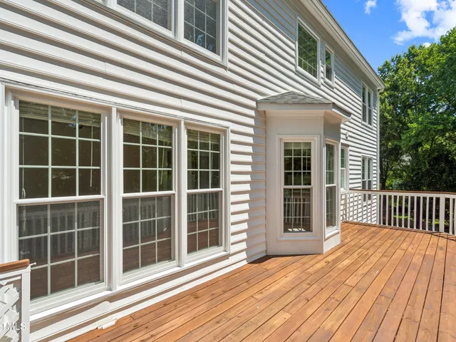 $735,000 | 104 Pellinore Court, Cary, NC 27513