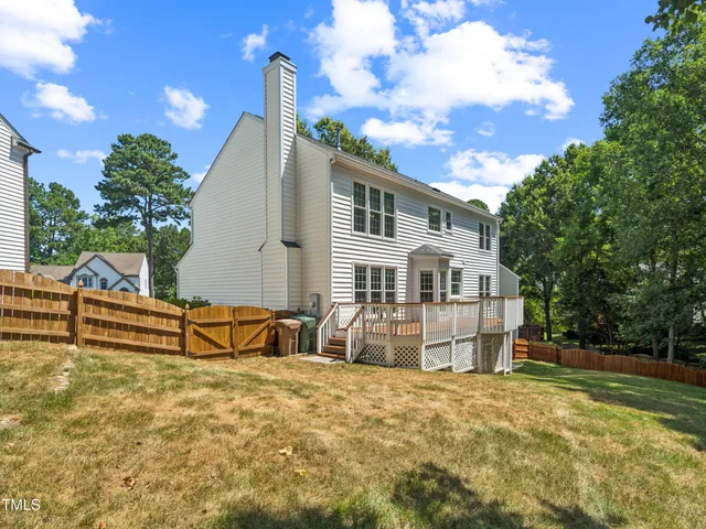 $735,000 | 104 Pellinore Court, Cary, NC 27513