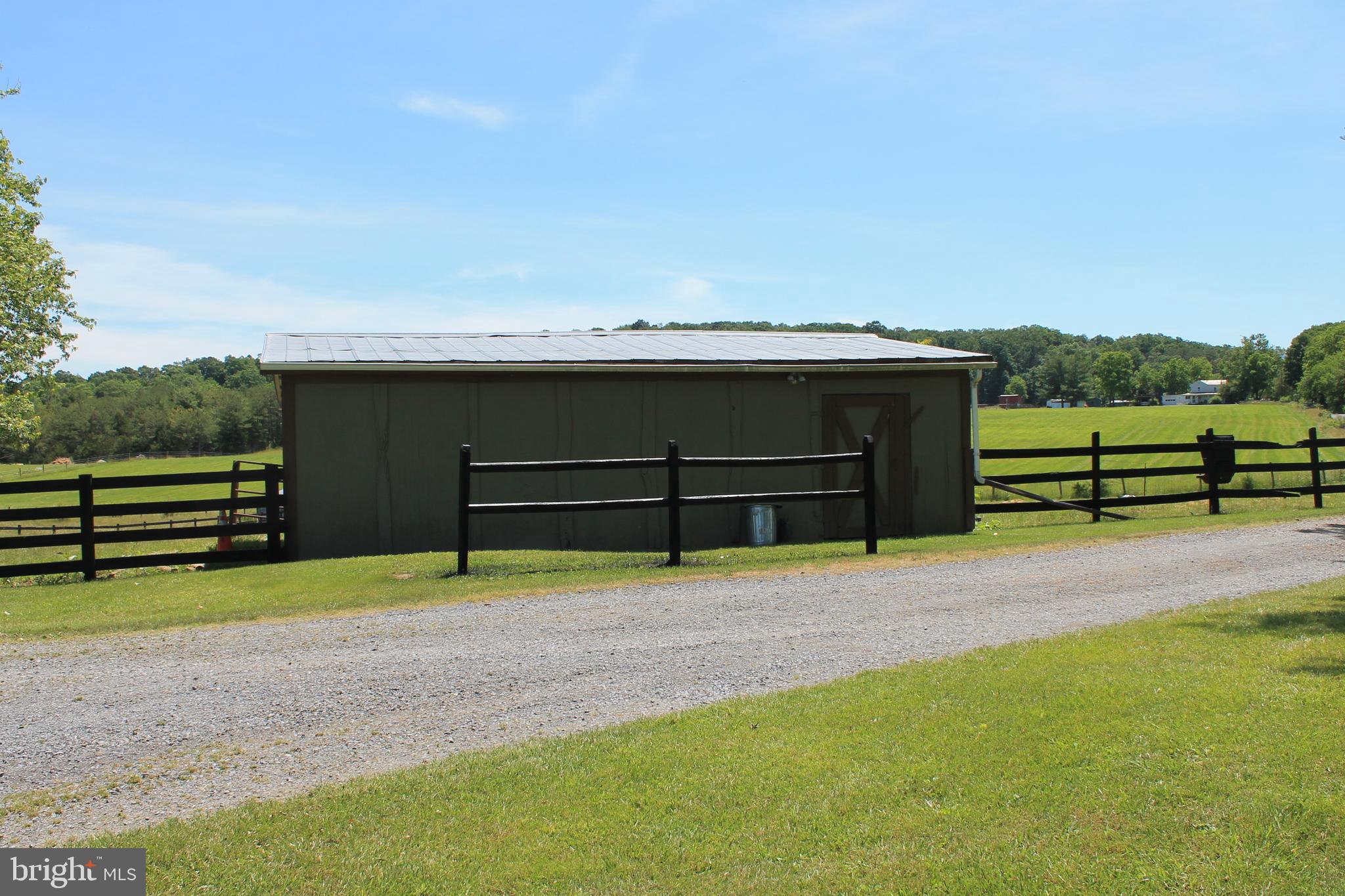 1615 Pleasant View Road Mount Jackson, VA 22842 - Photo 102 of 131 Barn