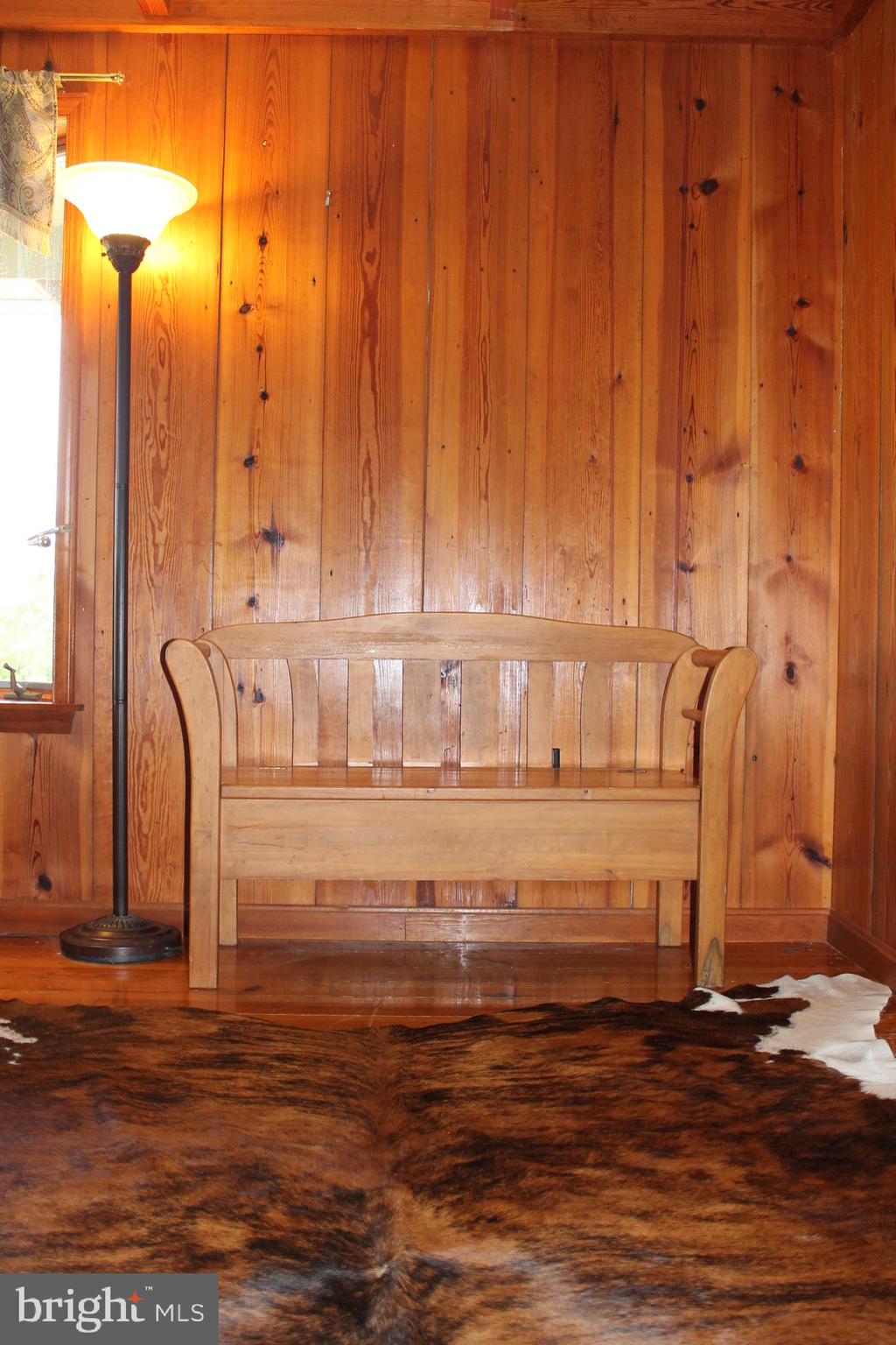 1615 Pleasant View Road Mount Jackson, VA 22842 - Photo 20 of 131 Living Room