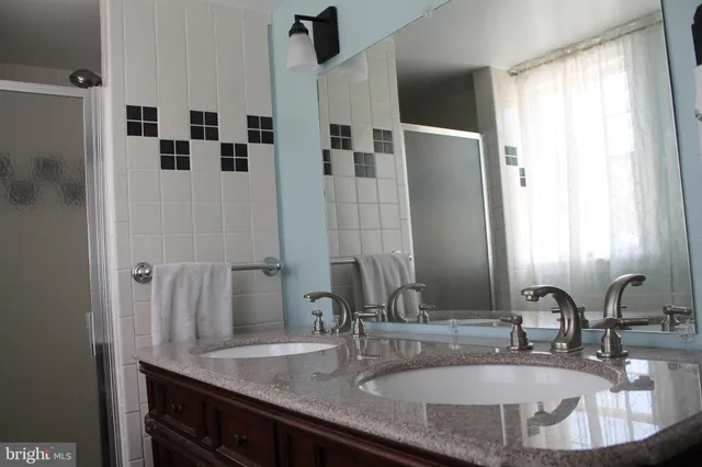 $700,000 | 1615 Pleasant View Road, Mount Jackson, VA 22842