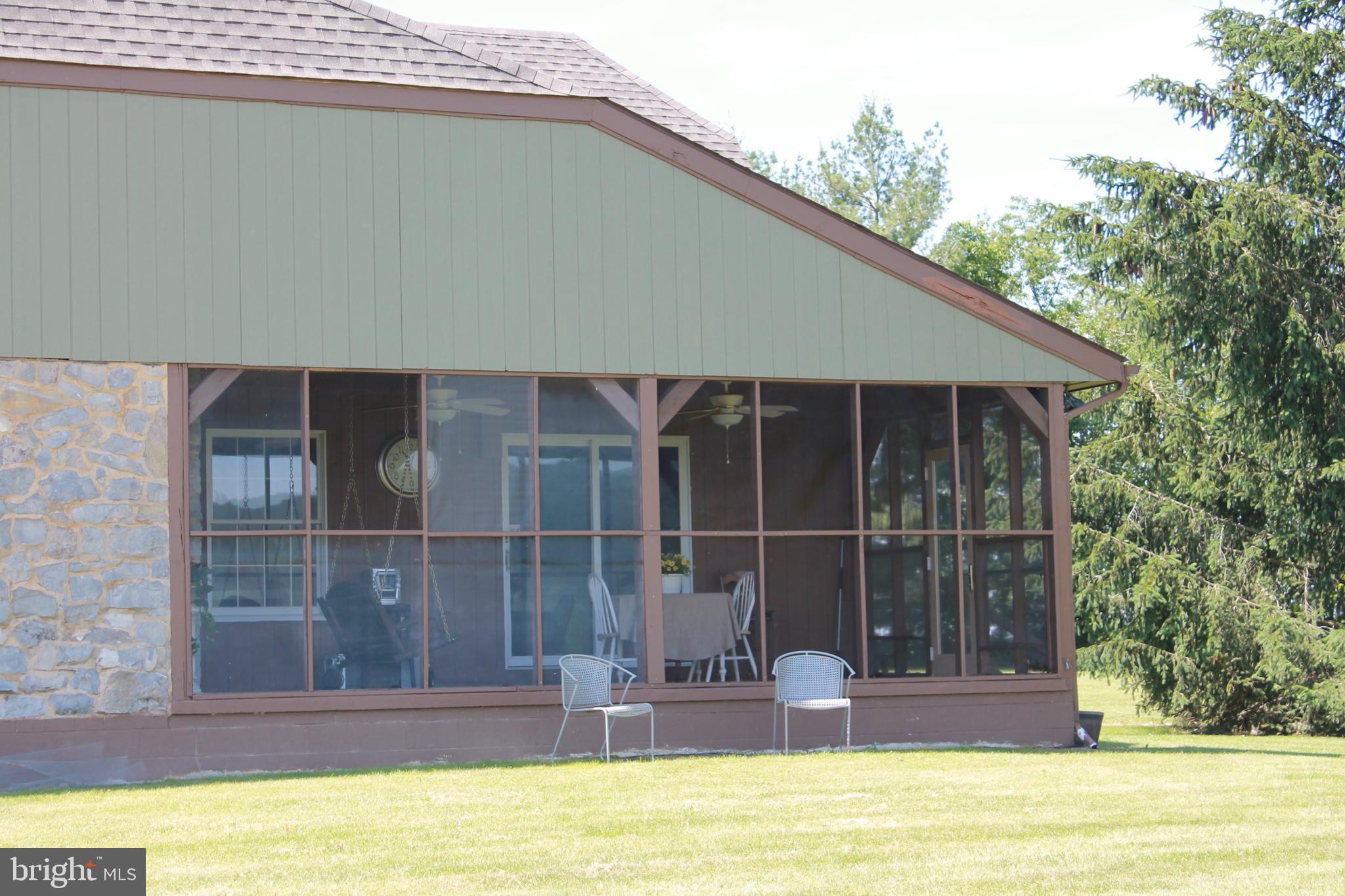 1615 Pleasant View Road Mount Jackson, VA 22842 - Photo 10 of 131 Screened Porch