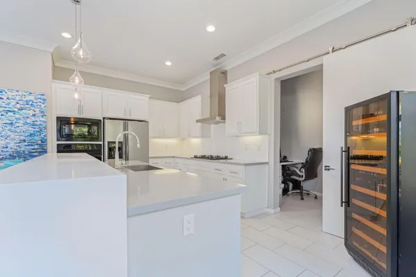 $895,000 | 2 Pyramid Lake Court, Rancho Mirage, CA 92270