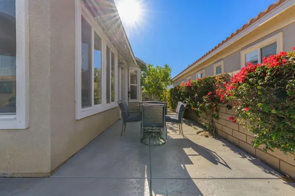 $895,000 | 2 Pyramid Lake Court, Rancho Mirage, CA 92270
