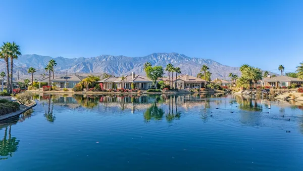 $895,000 | 2 Pyramid Lake Court, Rancho Mirage, CA 92270