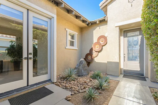 $895,000 | 2 Pyramid Lake Court, Rancho Mirage, CA 92270