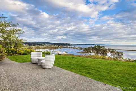 $1,450,000 | 2368 Soundview Drive, Langley, WA 98260