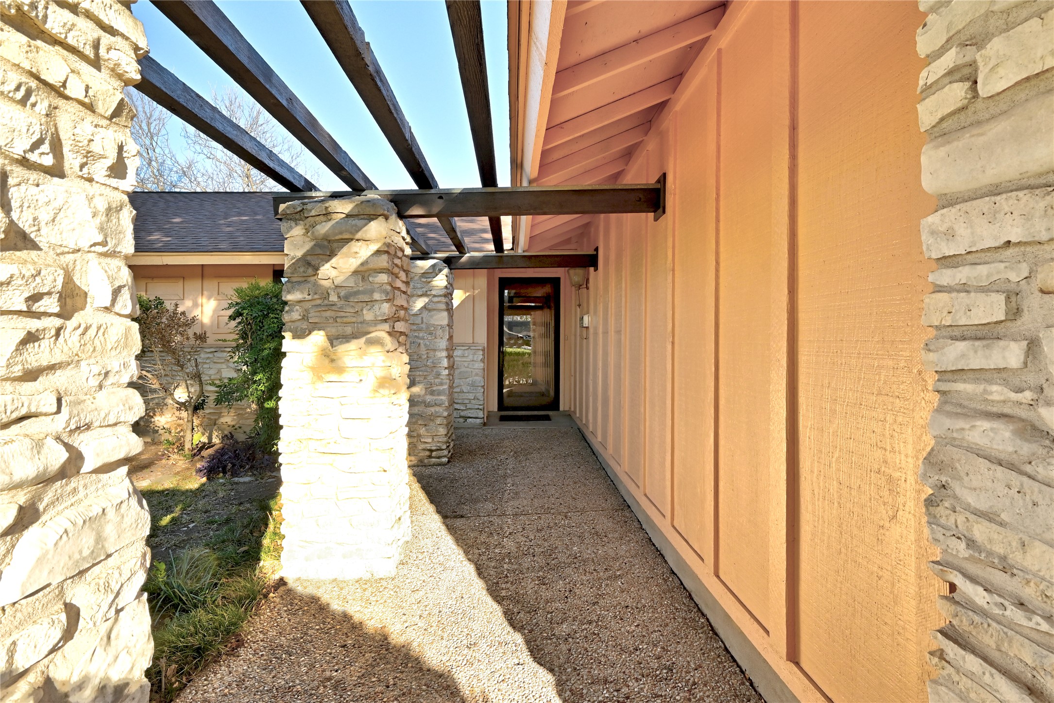 5307 Presidio Road Austin, TX 78745 - Photo 12 of 32