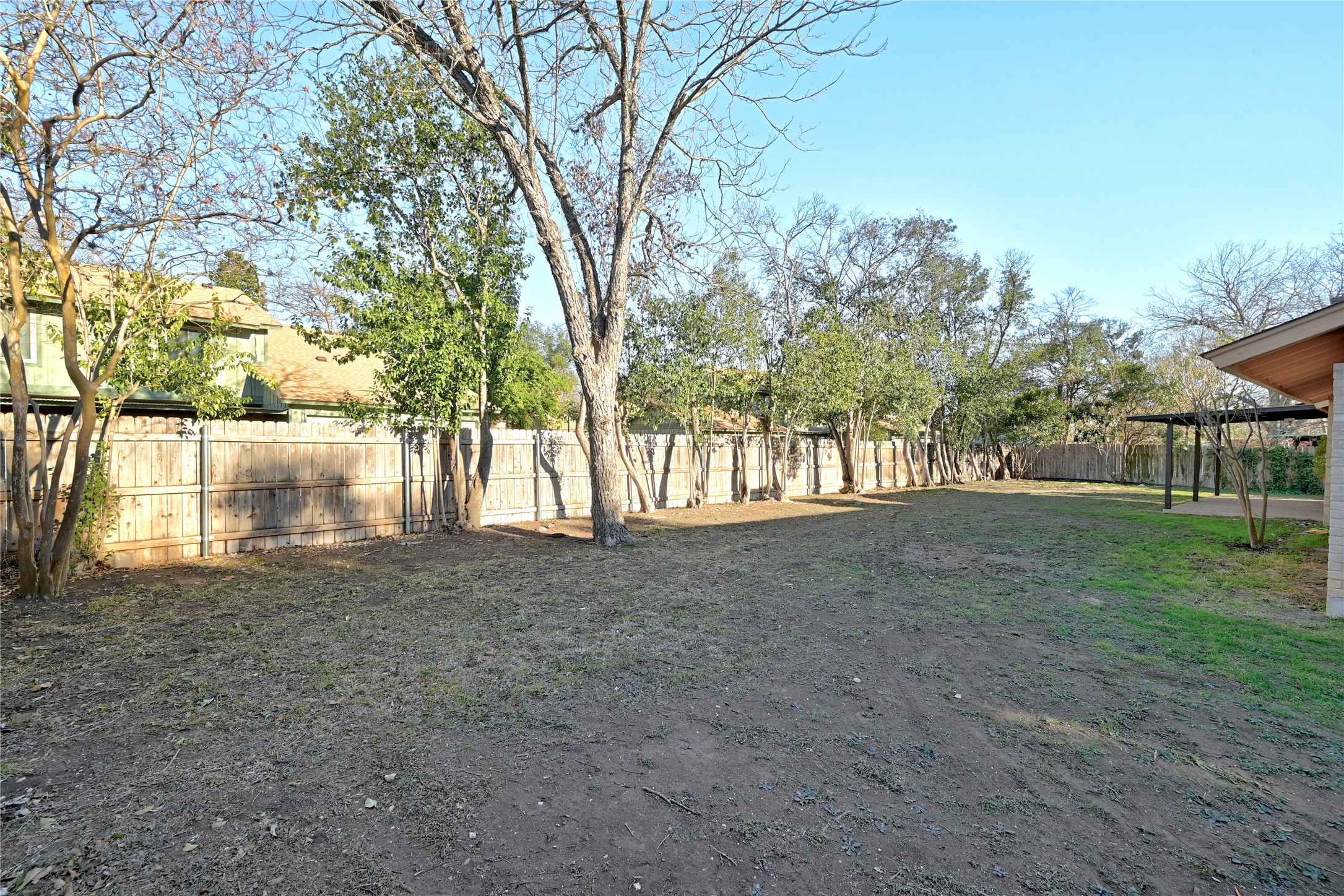 5307 Presidio Road Austin, TX 78745 - Photo 8 of 32