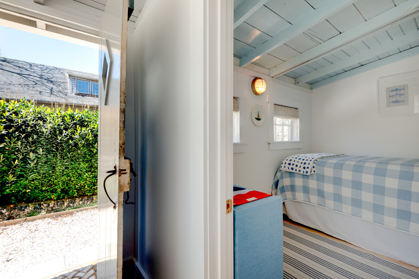 20 Shell Street Nantucket, MA 02554 - Photo 26 of 36