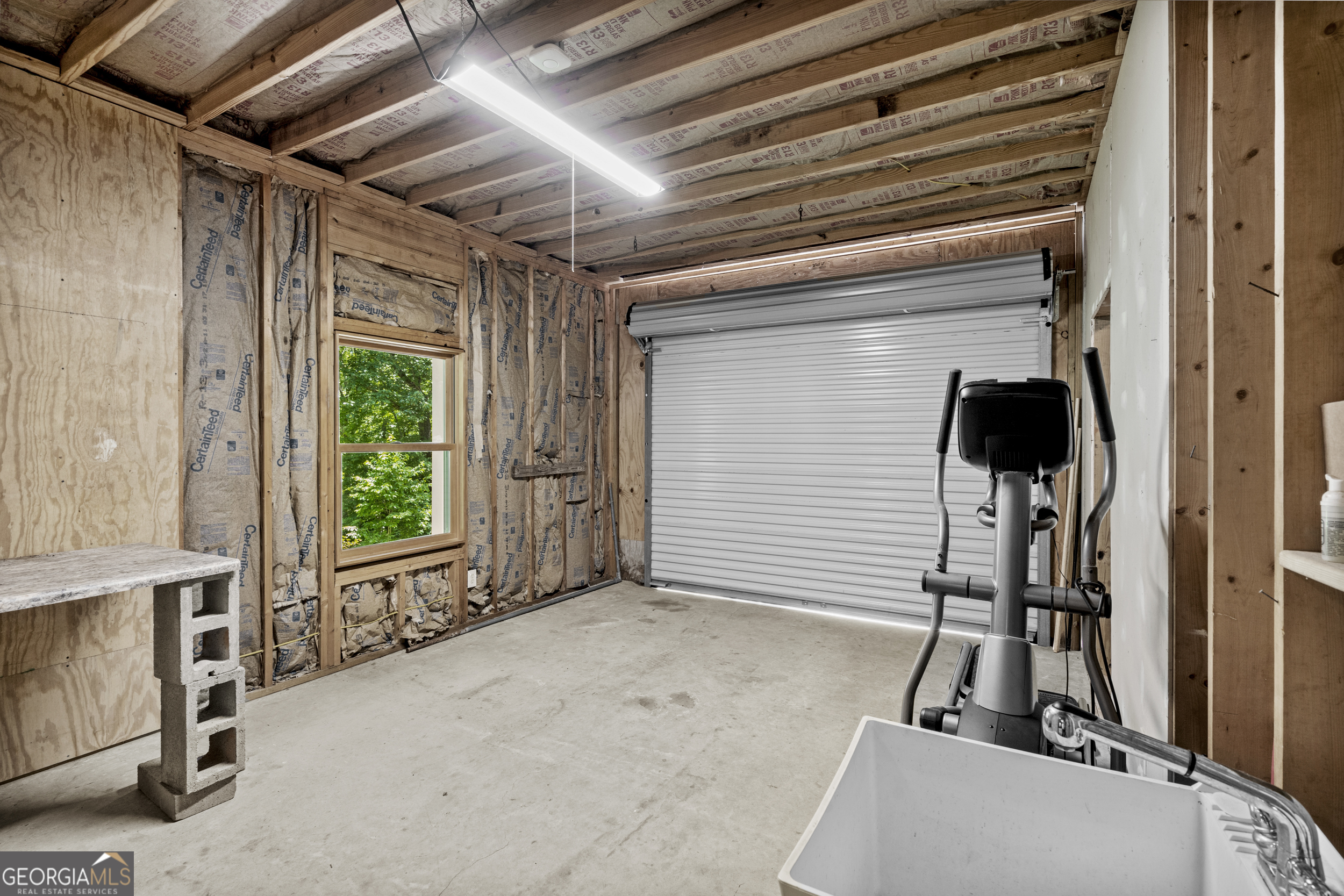 420 Hidden Acres Lane Clayton, GA 30525 - Photo 39 of 46 a view of a room with gym equipment