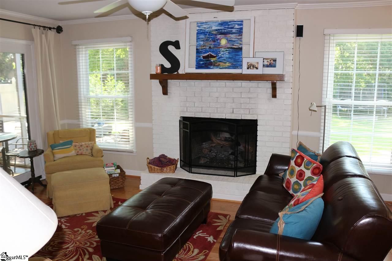 108 Pigeon Point Greenville, SC 29607 - Photo 9 of 29 Gallery Image 9