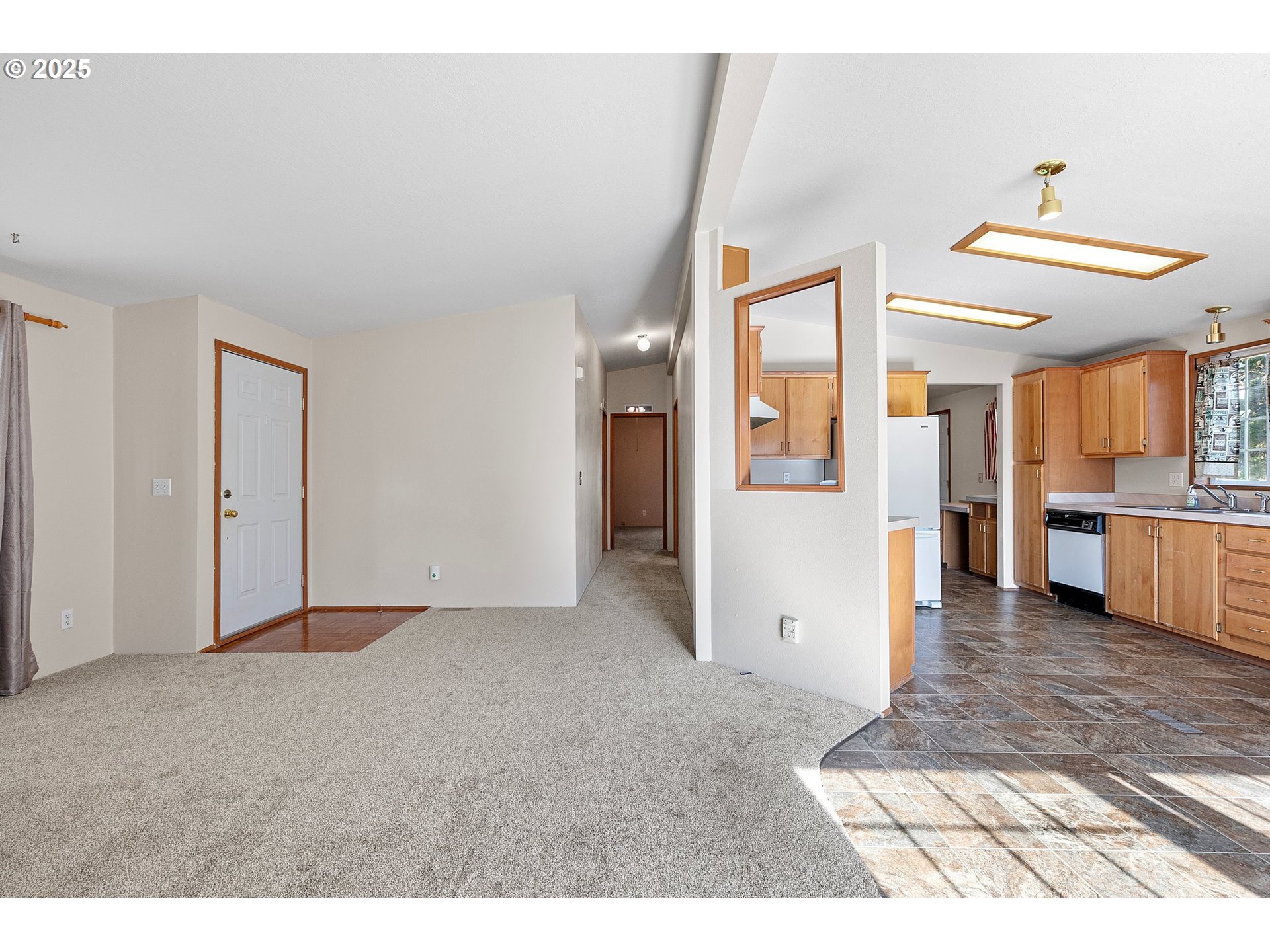 2150 Laura Street, Unit 213 Springfield, OR 97477 - Photo 9 of 43