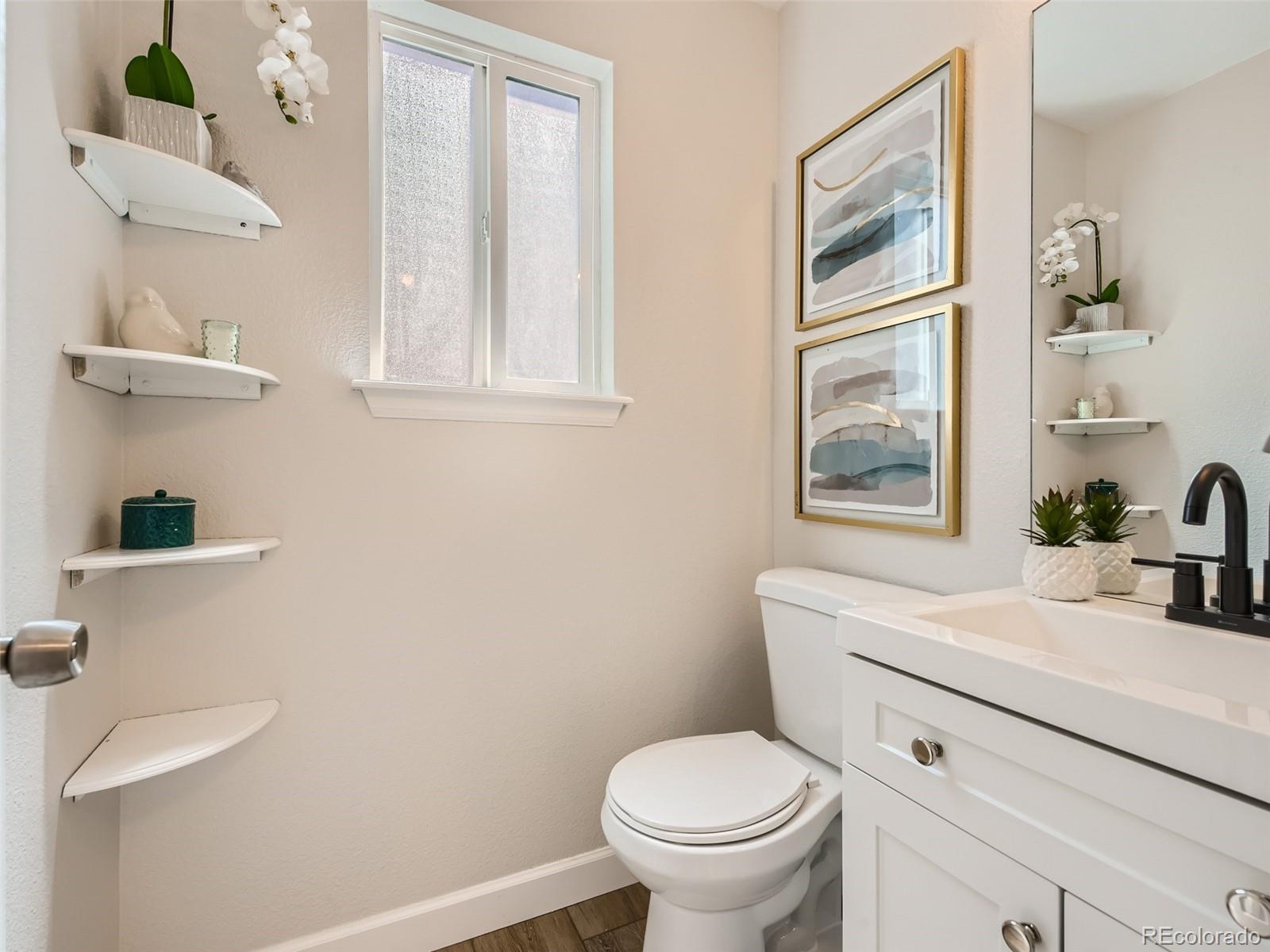 9573 South Castle Ridge Circle Highlands Ranch, CO 80129 - Photo 13 of 24