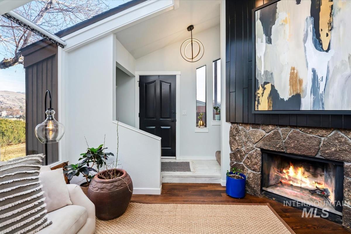 1989 East Boise Avenue Boise, ID 83706 - Photo 2 of 35