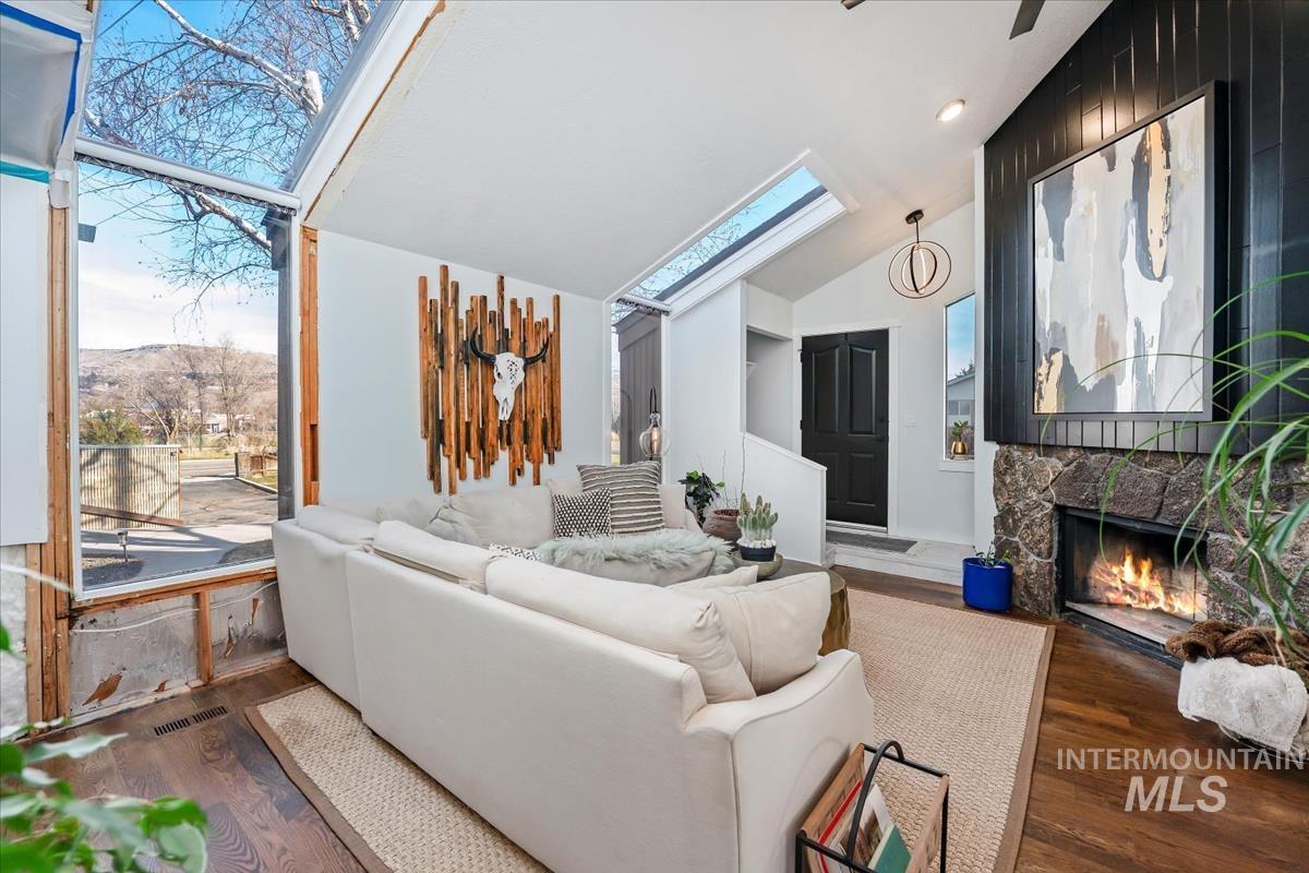 1989 East Boise Avenue Boise, ID 83706 - Photo 5 of 35