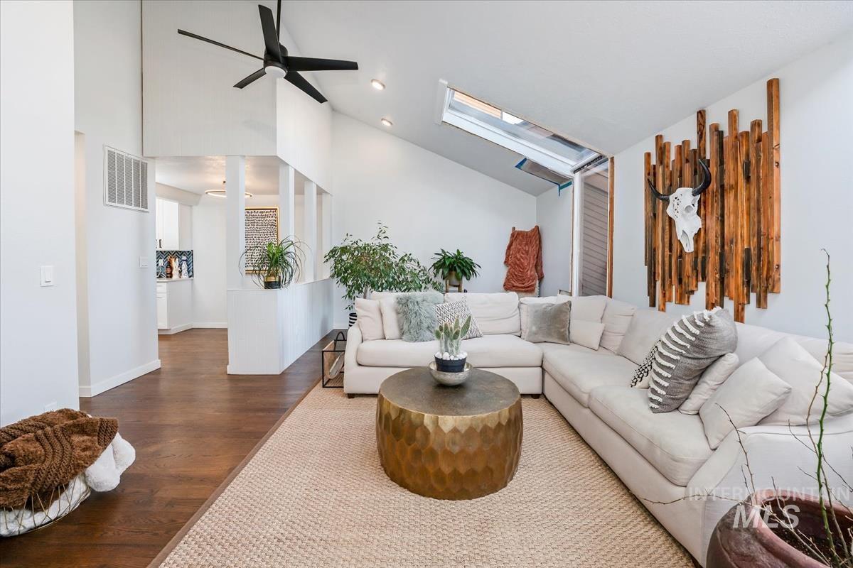 1989 East Boise Avenue Boise, ID 83706 - Photo 8 of 35