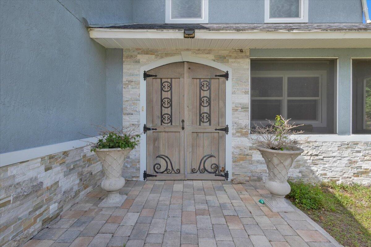 7202 Kenwood Road Fort Pierce, FL 34951 - Photo 3 of 25 Front Entrance