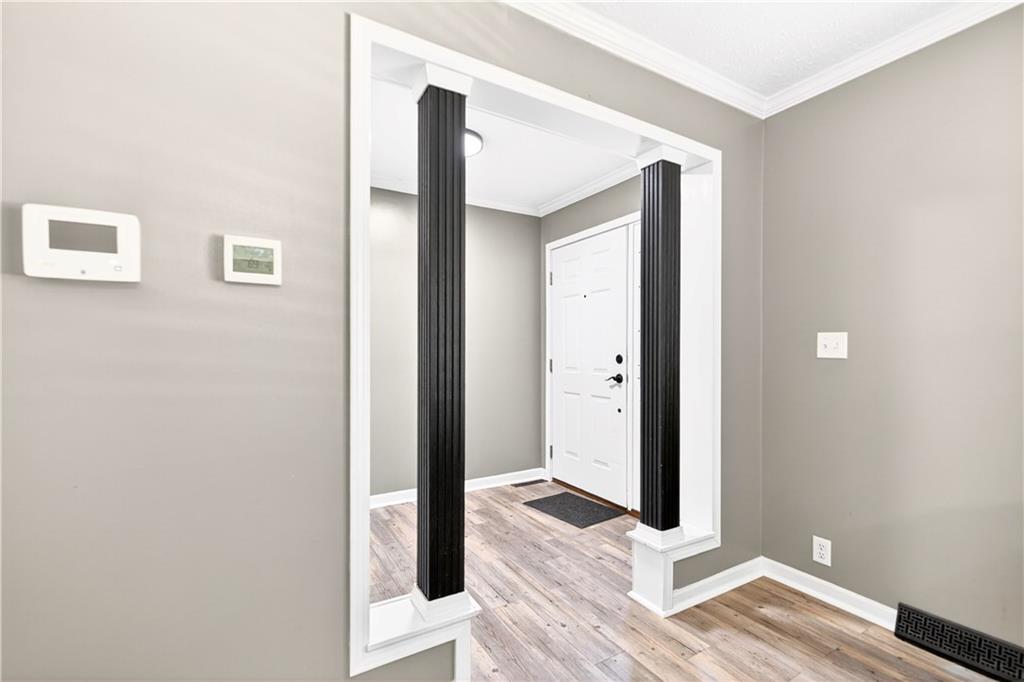 312 Shivler Road Hookstown, PA 15050 - Photo 4 of 50