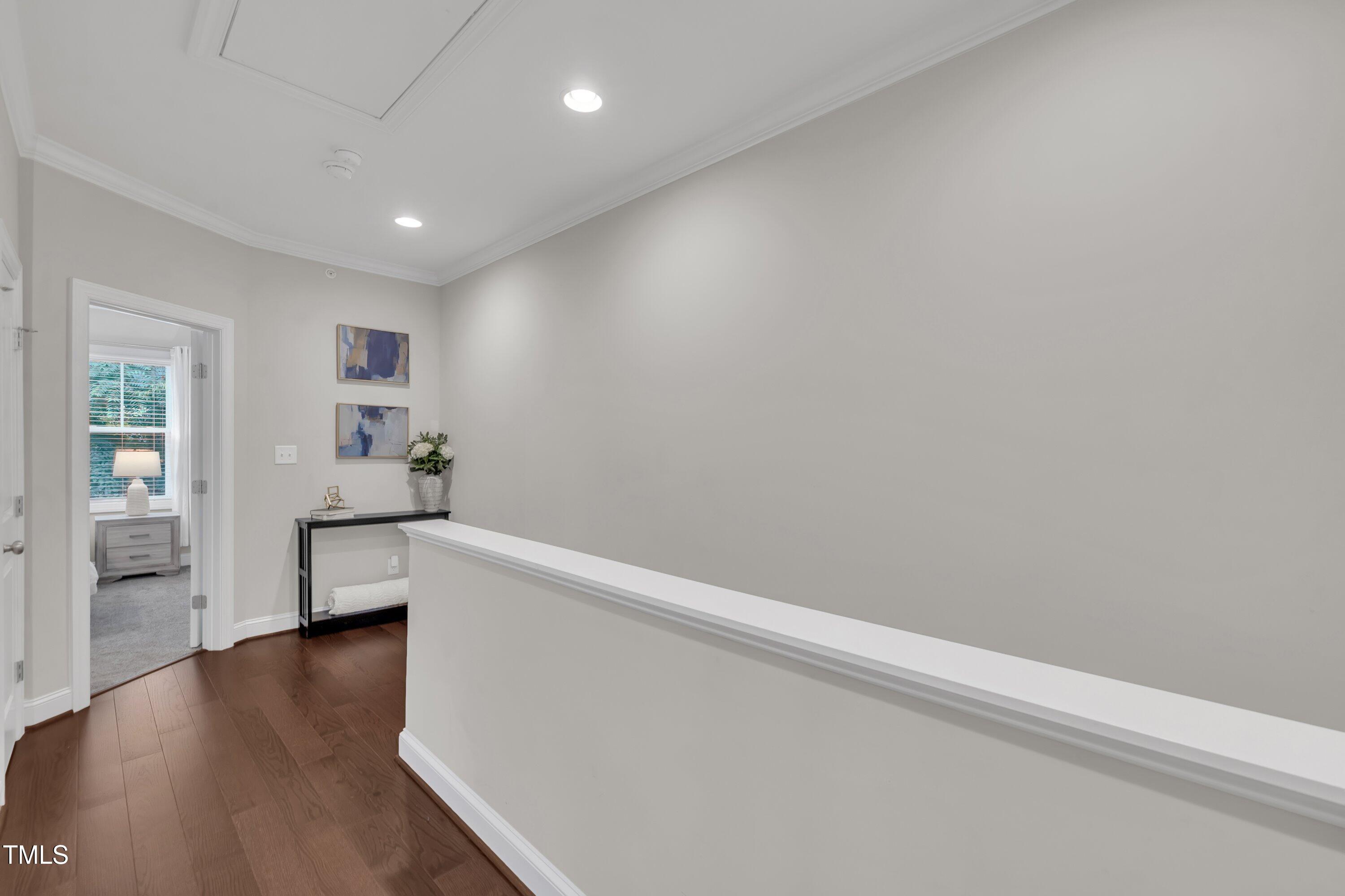 540 Ledbetter Court Raleigh, NC 27608 - Photo 21 of 40 Upper Hallway