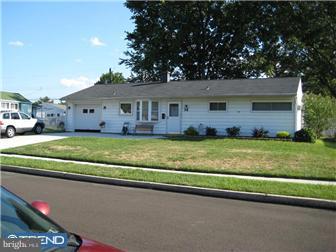 14 Ivory Rock Road Levittown, PA 19057 - Photo 1 of 8 Gallery Image 1