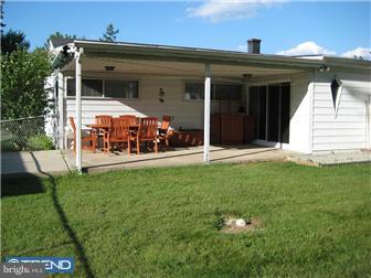 14 Ivory Rock Road Levittown, PA 19057 - Photo 8 of 8 Gallery Image 8