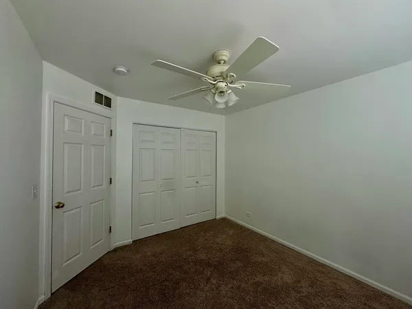 $359,900 | 24041 Walnut Circle, Plainfield, IL 60585