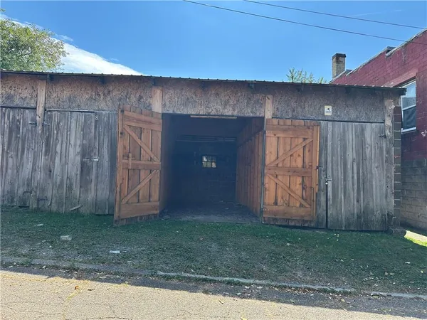 $129,900 | 324 West North Street, Butler, PA 16001