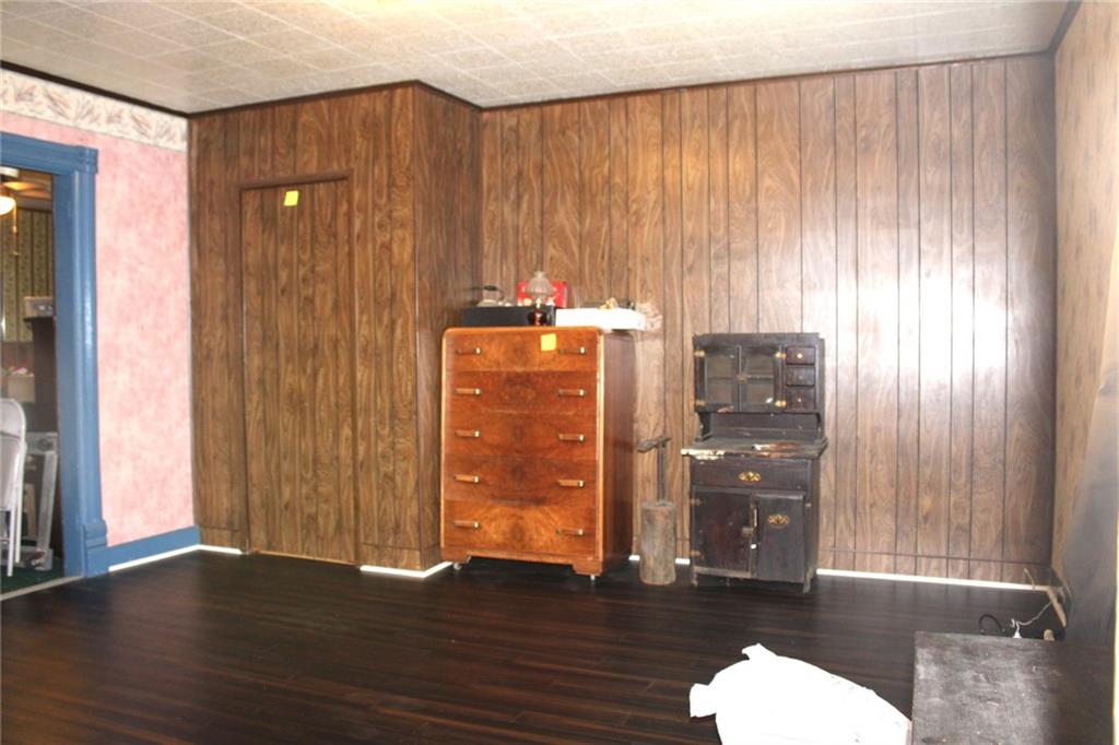 324 West North Street Butler, PA 16001 - Photo 7 of 49