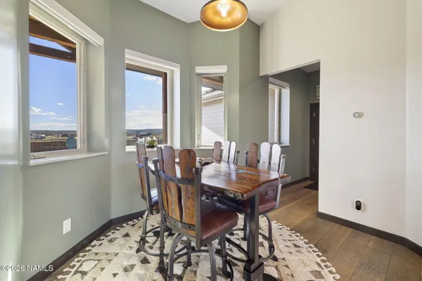 $1,350,000 | 4811 West Laskin Trail, Flagstaff, AZ 86001