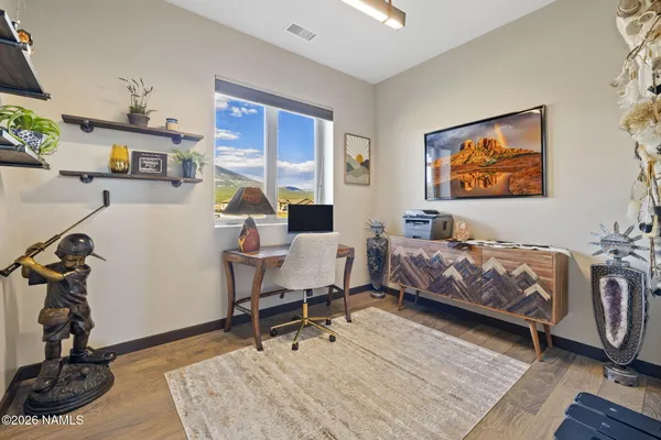 $1,350,000 | 4811 West Laskin Trail, Flagstaff, AZ 86001