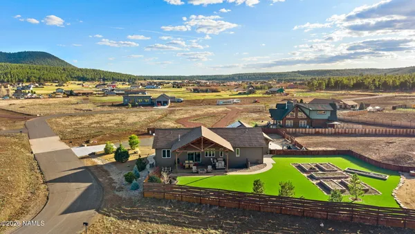 $1,350,000 | 4811 West Laskin Trail, Flagstaff, AZ 86001