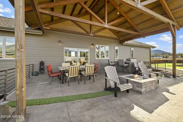 $1,350,000 | 4811 West Laskin Trail, Flagstaff, AZ 86001