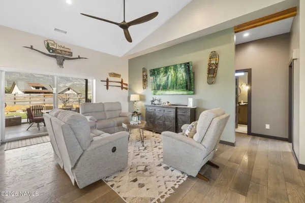 $1,350,000 | 4811 West Laskin Trail, Flagstaff, AZ 86001