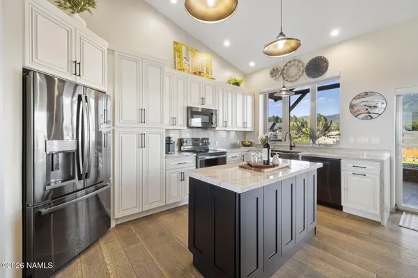 $1,350,000 | 4811 West Laskin Trail, Flagstaff, AZ 86001